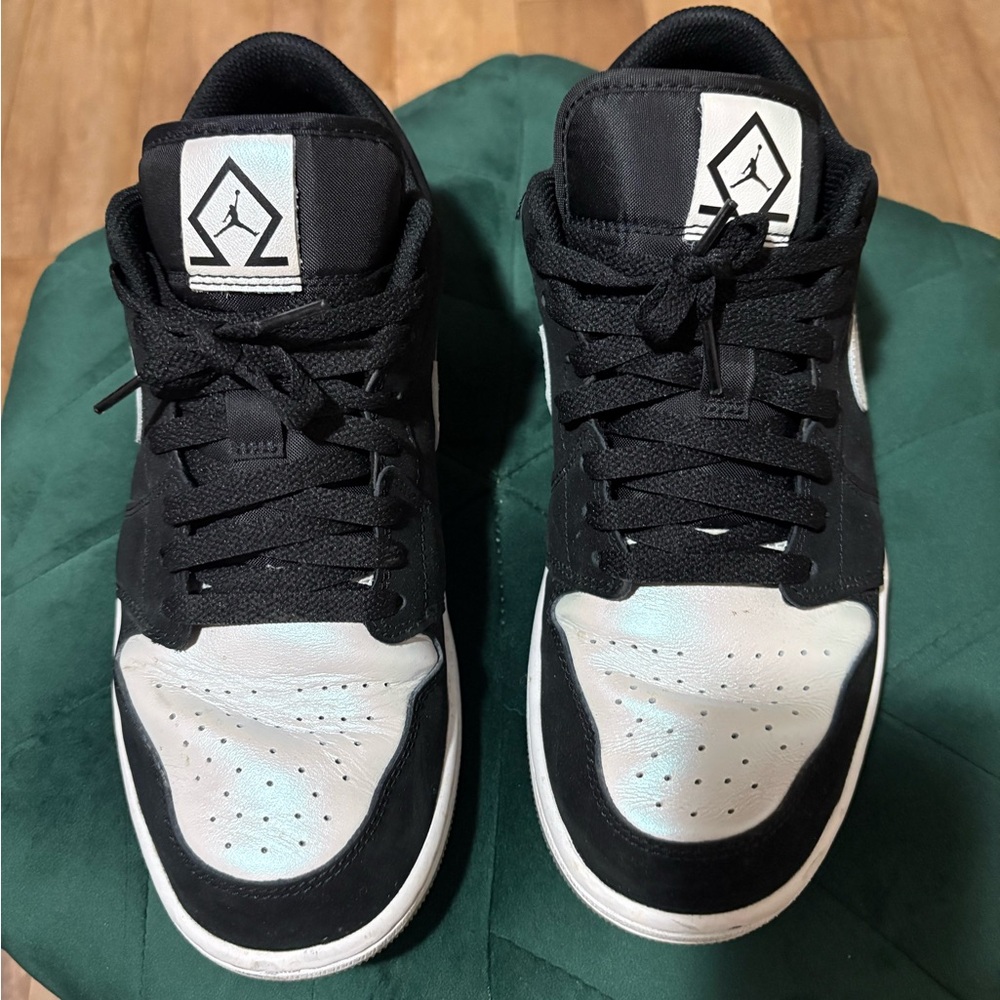 Nike air Jordan 1 low Black and White Sneakers - comes with original box